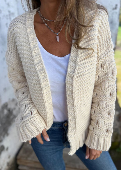 Cardigan Automne-Hiver – Maille Épaisse Tendance Femme.