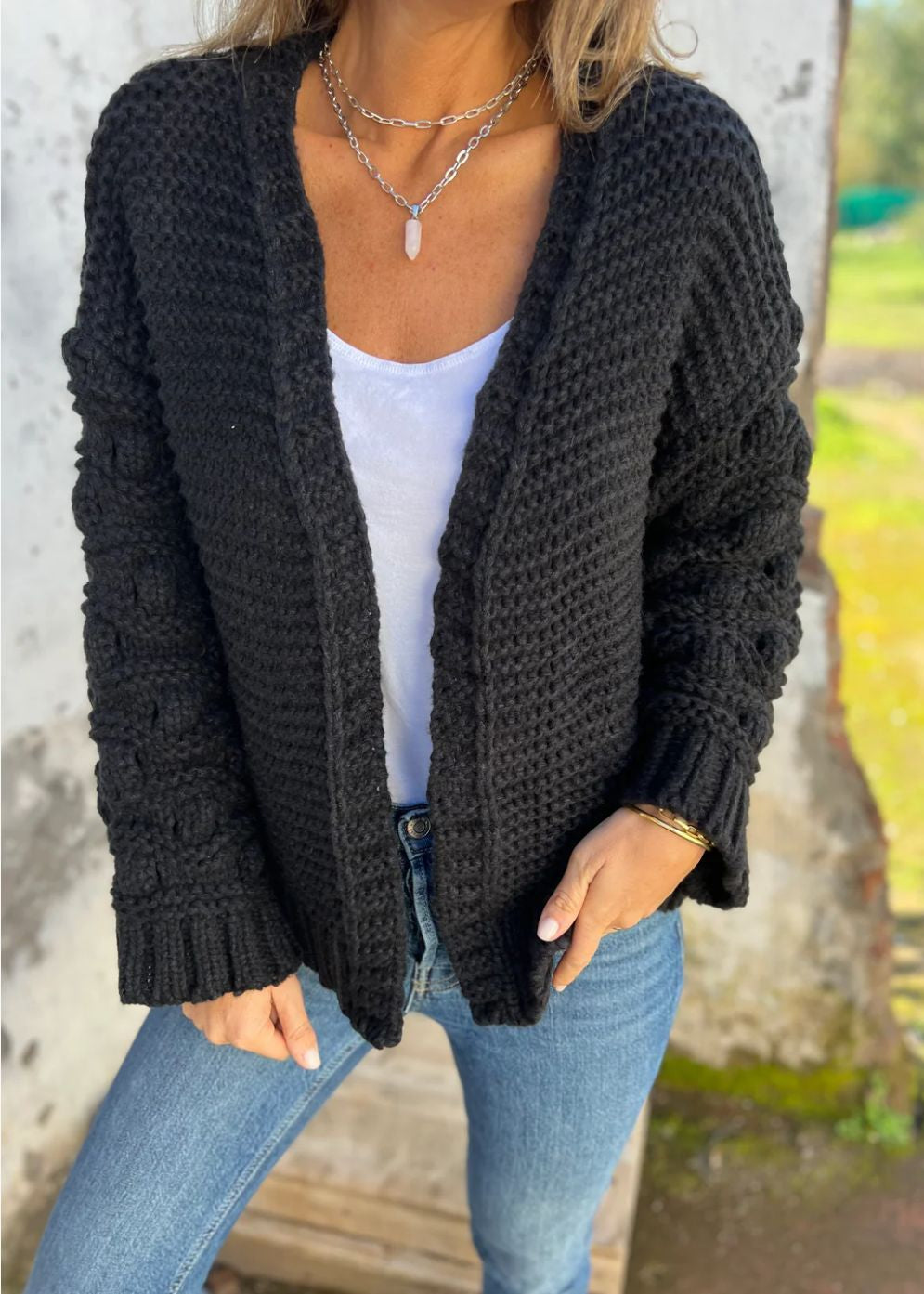Cardigan Automne-Hiver – Maille Épaisse Tendance Femme.
