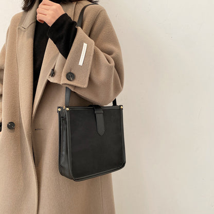 Sac Carré Compact en Cuir Synthétique