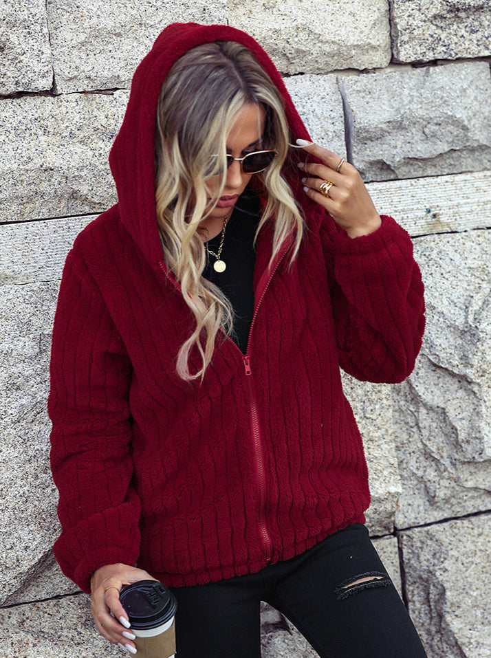 Un Manteau, Mille Façons de Briller